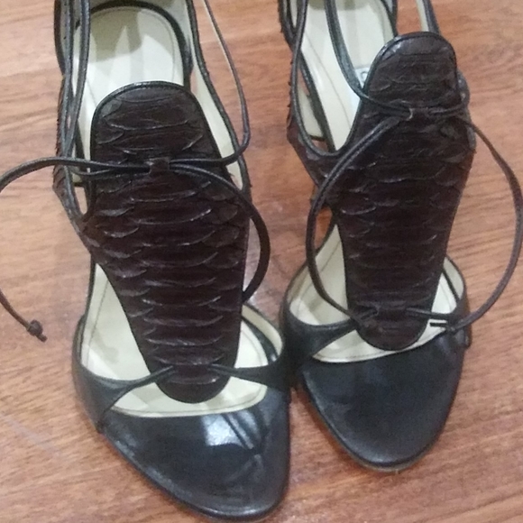 Camilla Skovgaard (London) snake skin heels - Picture 2 of 9